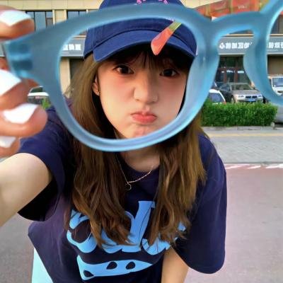 读心术,带着出租屋穿越馋哭全村